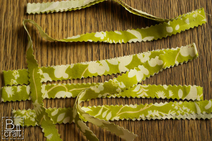 Fabric strips leaf -tutorial